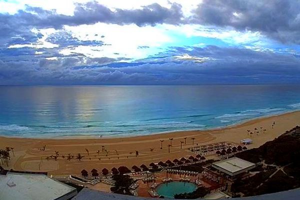 Live webcams Cancun (Mexico) - Top-10 webcams!